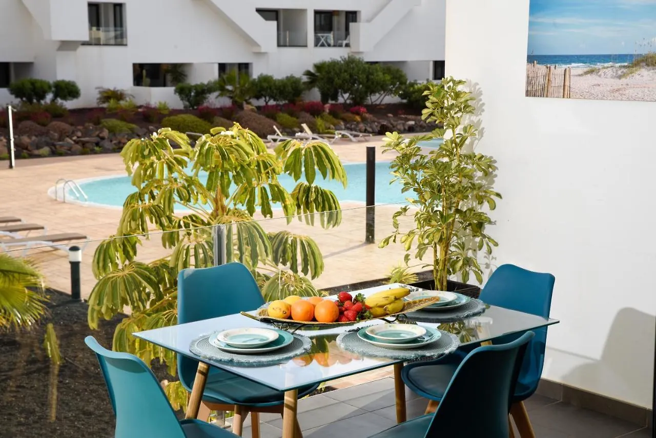 Apartamento Azul Vv -Fuerteventura Site- Jacuzzi, Aire Acondicionado, Solarium , Terraza Vistas Panoramicas, Diseno , Luxury, Fuerteventura Site Apartment La Oliva