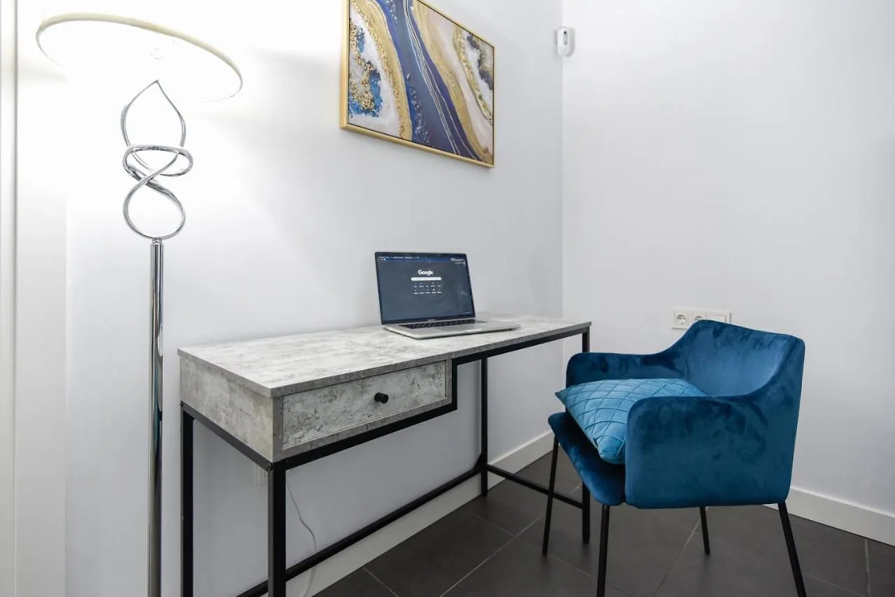 Apartamento Azul Vv -Fuerteventura Site- Jacuzzi, Aire Acondicionado, Solarium , Terraza Vistas Panoramicas, Diseno , Luxury, Fuerteventura Site Apartment La Oliva