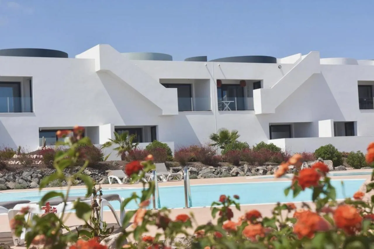 Apartamento Azul Vv -Fuerteventura Site- Jacuzzi, Aire Acondicionado, Solarium , Terraza Vistas Panoramicas, Diseno , Luxury, Fuerteventura Site Apartment La Oliva